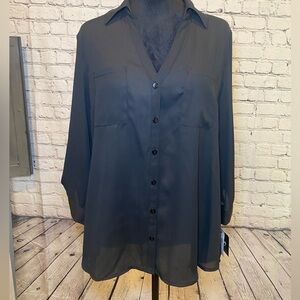By & by size x large button up black blouse